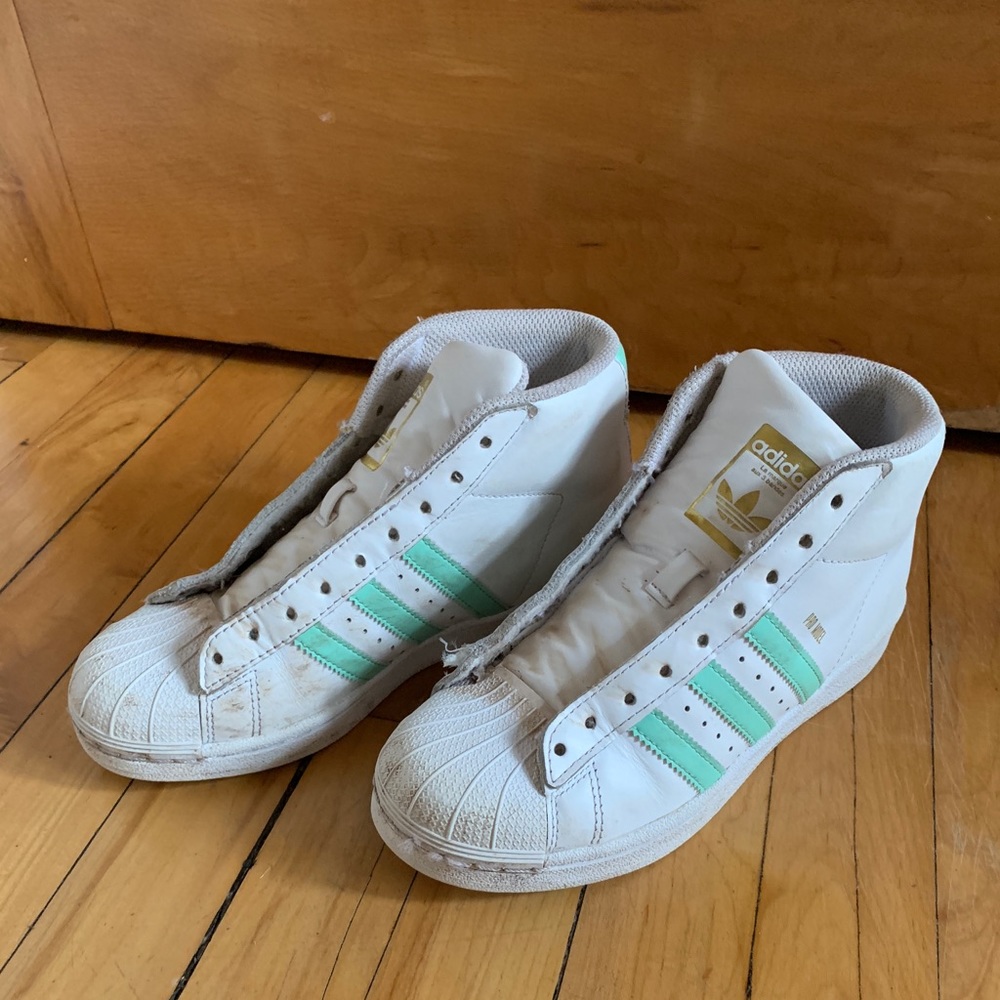 Adidas Pro Model J High Top Sneakers, Sz 4, used